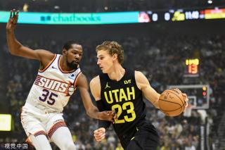 女子足球运 女子足球运